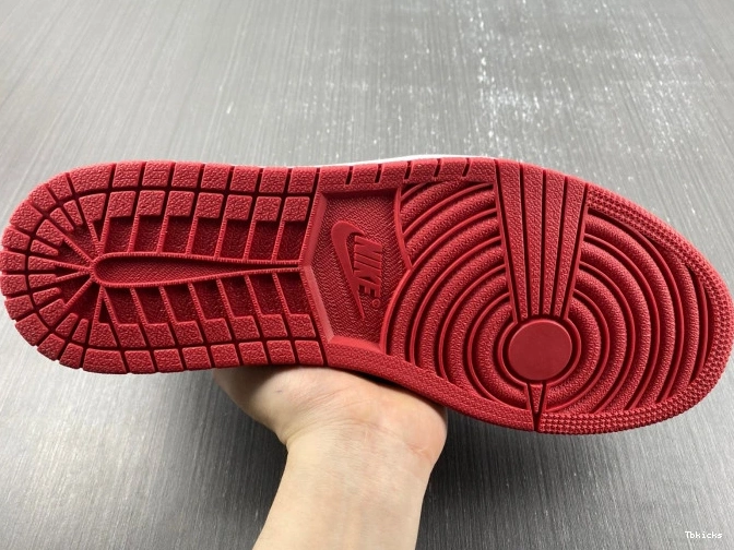 Reps TBK 705329-600 1 Retro Low Jordan Air Chicago 0821